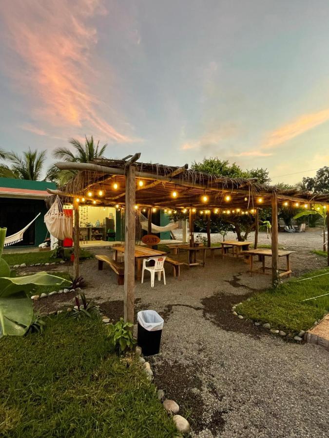 Hostel Flakos Barra de Potosi Екстериор снимка